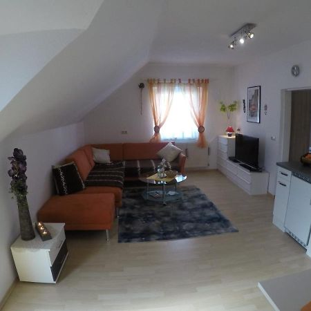 Ferienwohnung Am Sonnenweg Stanz Im Murztal Exterior foto